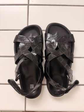 Toteme - Black Women's Leather Strappy Sandals